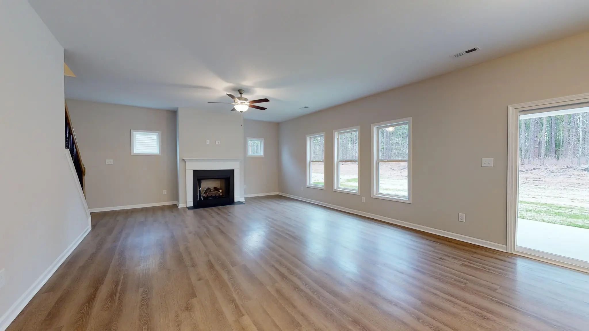 Thornwood - Interior Photo 19