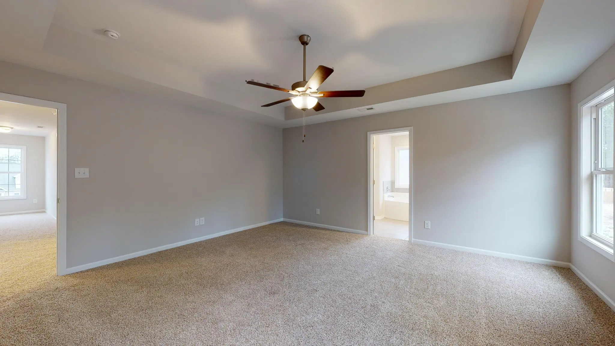 Thornwood - Interior Photo 24