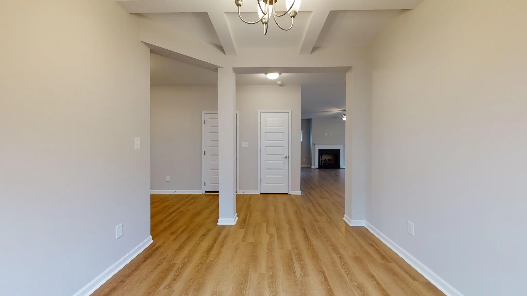 Thornwood - Interior Photo 13