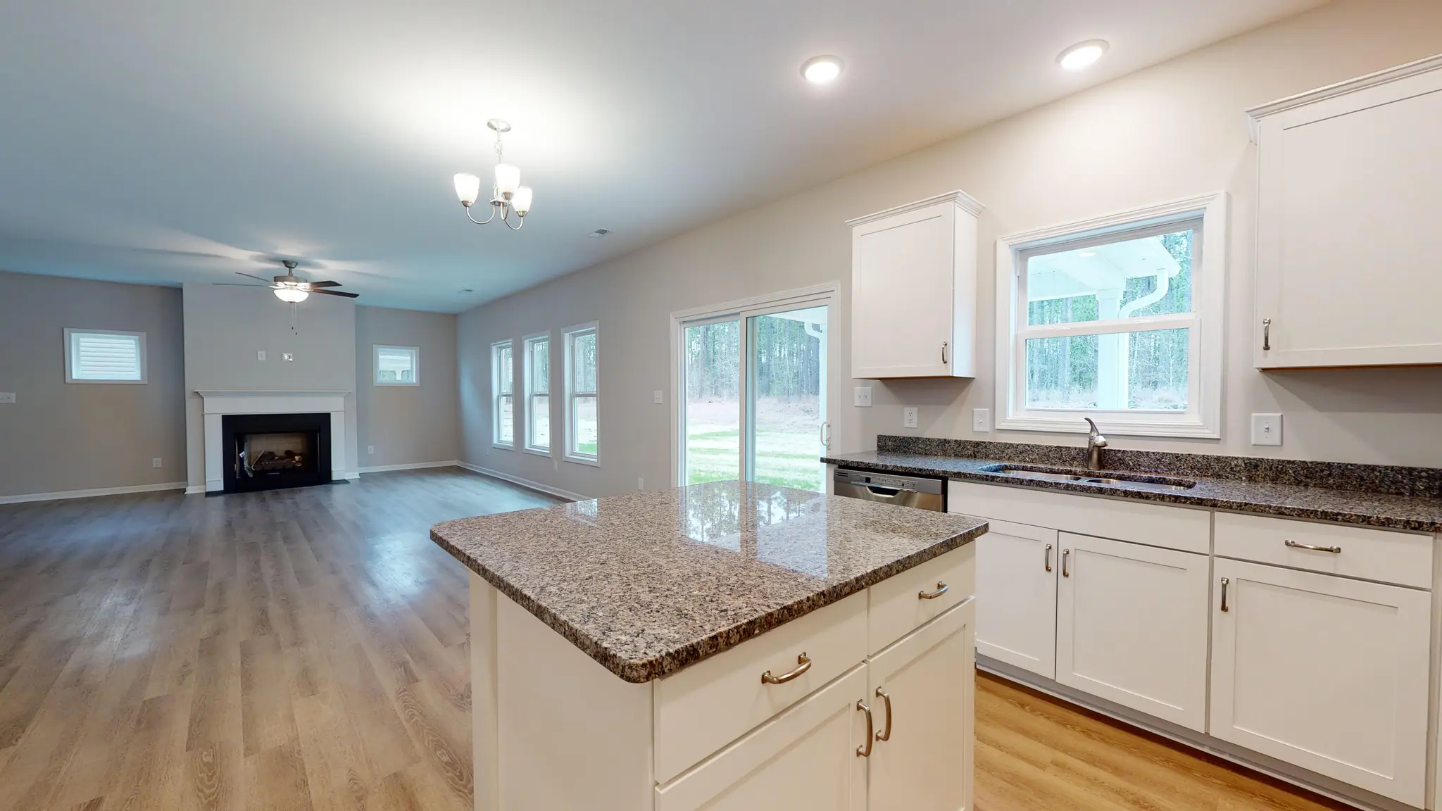 Thornwood - Interior Photo 17