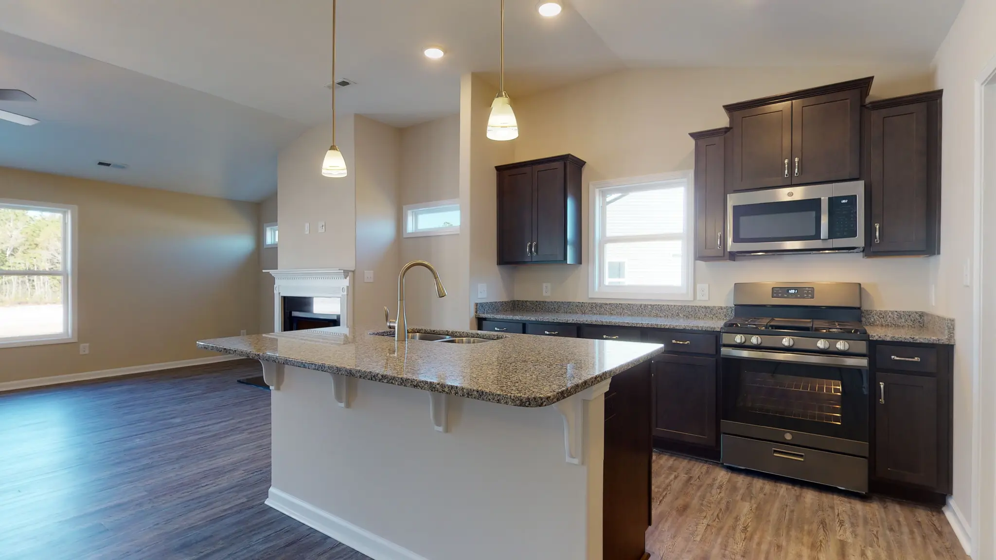 Corbin - Interior Photo 29