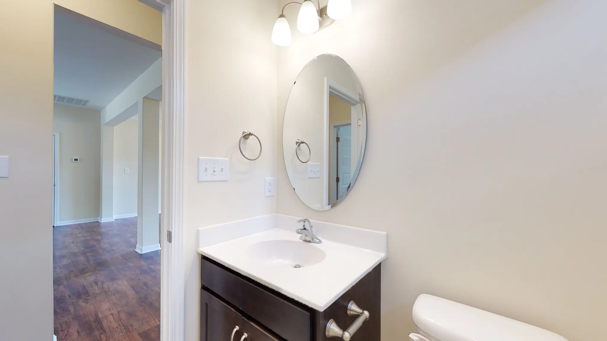 Fairfax - Interior Photo 23