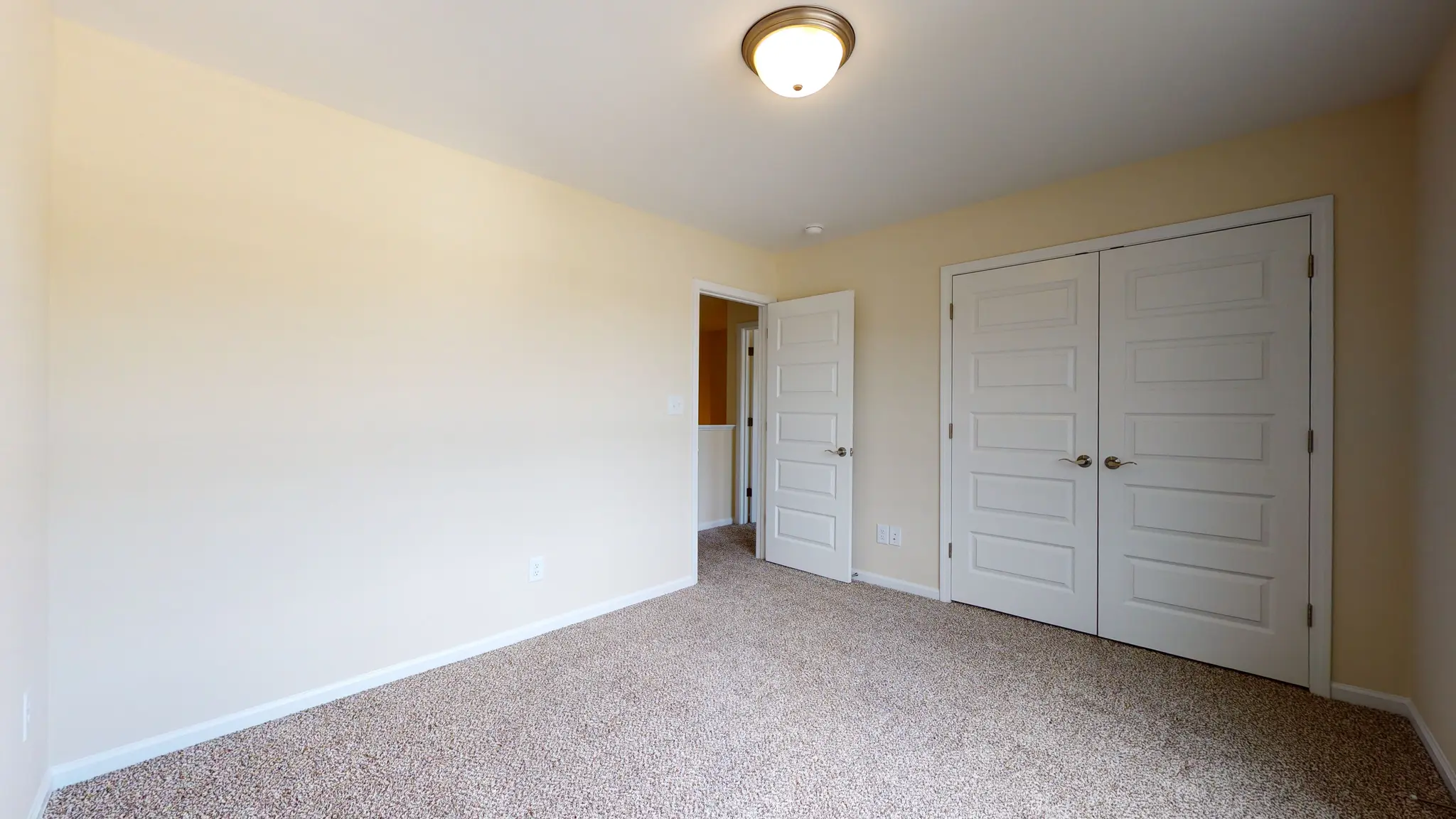 Fairfax - Interior Photo 36