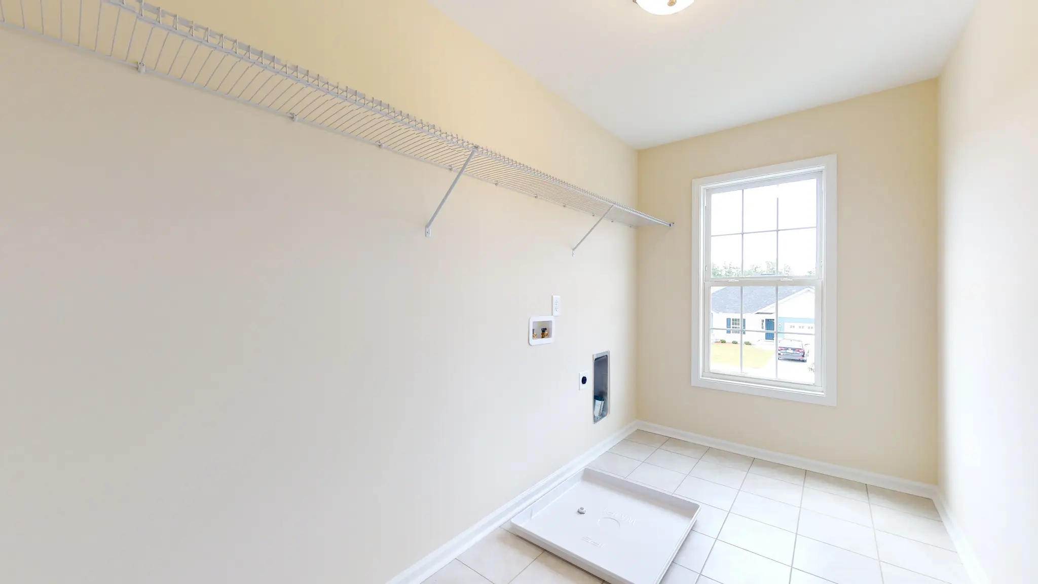 Fairfax - Interior Photo 37