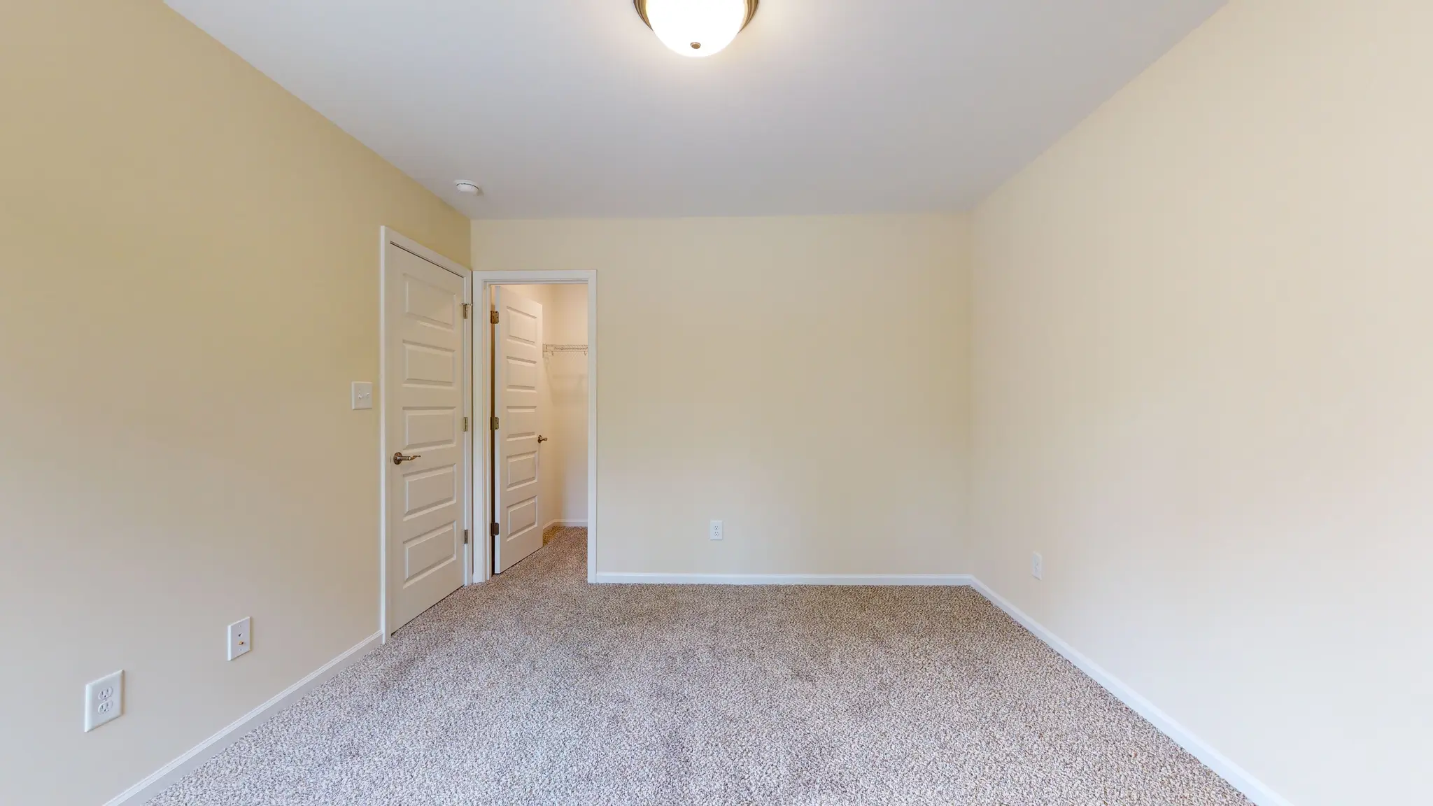 Fairfax - Interior Photo 42