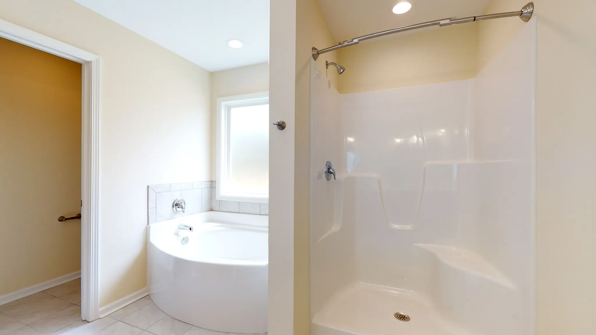Fairfax - Interior Photo 45