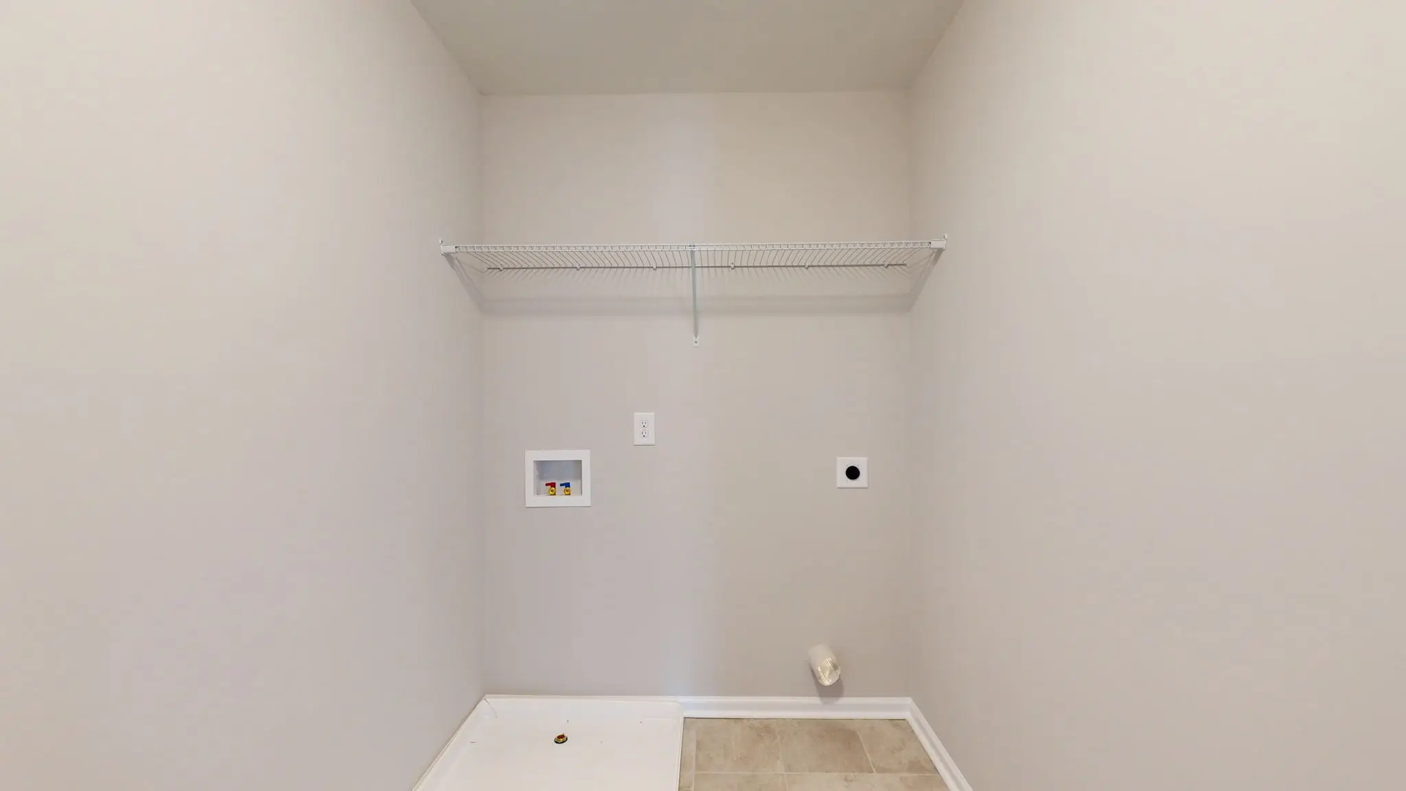 Tyler - Interior Photo 24