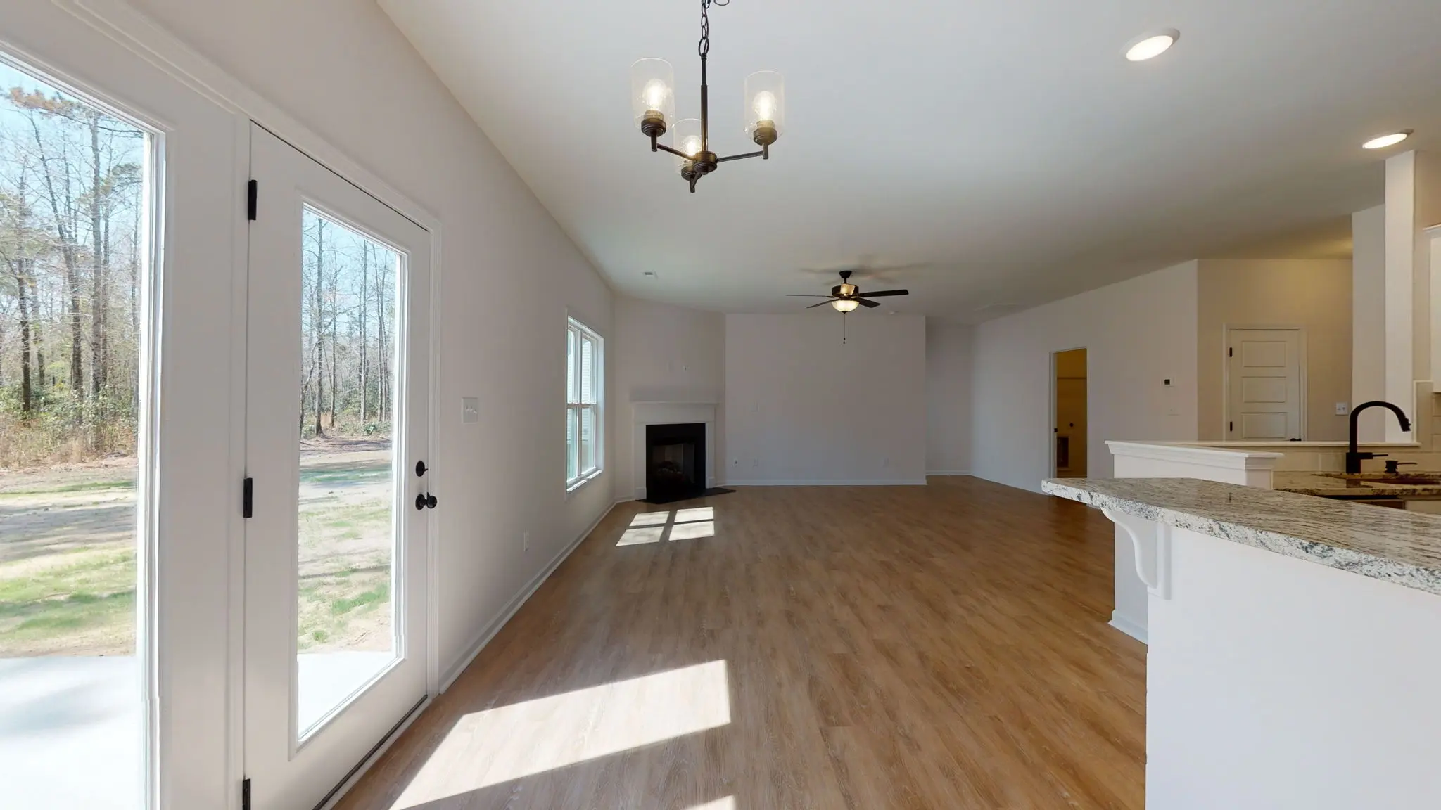 Catherine - Interior Photo 49