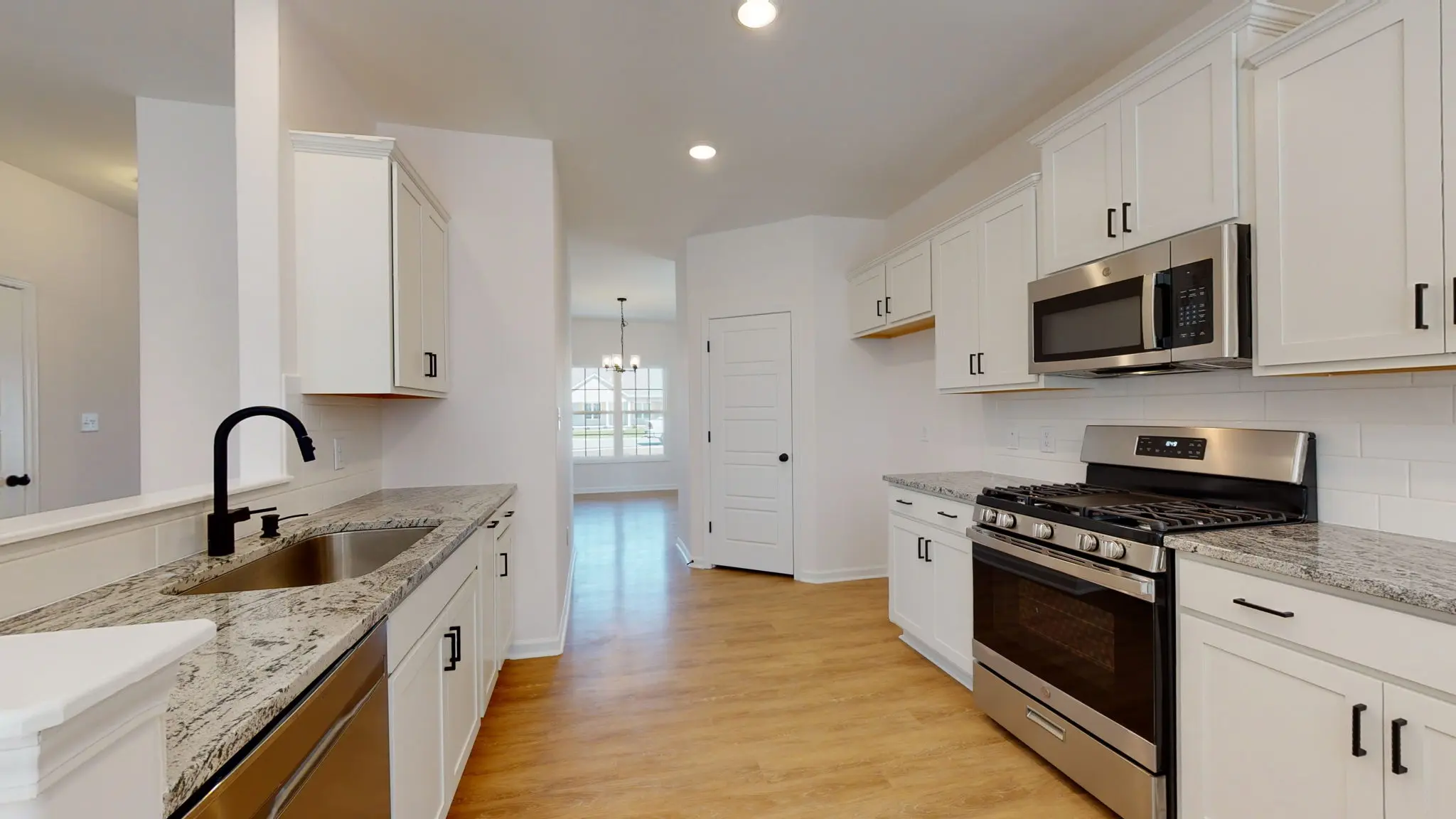 Catherine - Interior Photo 48