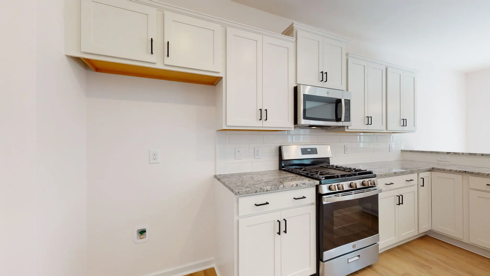 Catherine - Interior Photo 45