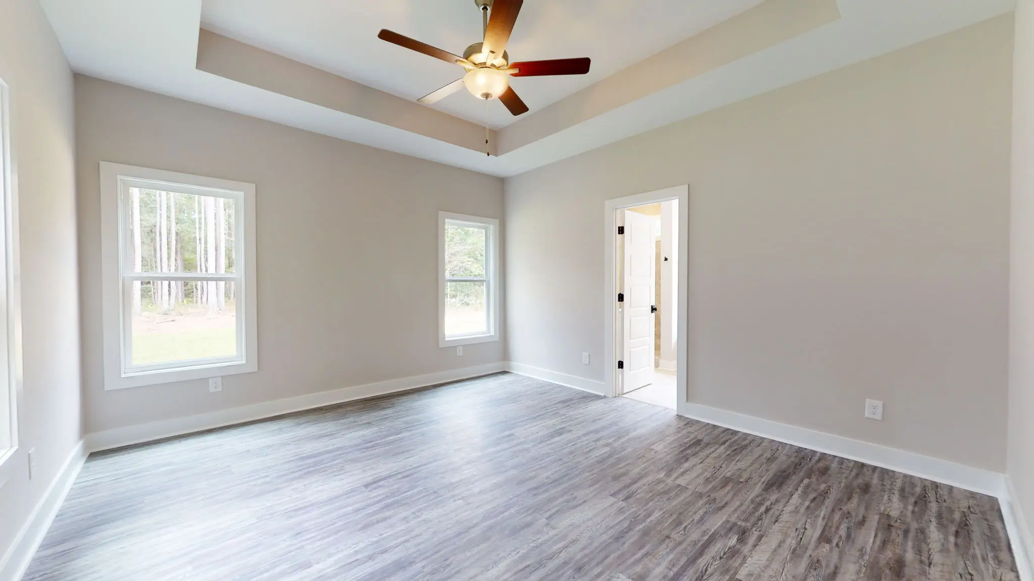 Amelia - Interior Photo 41