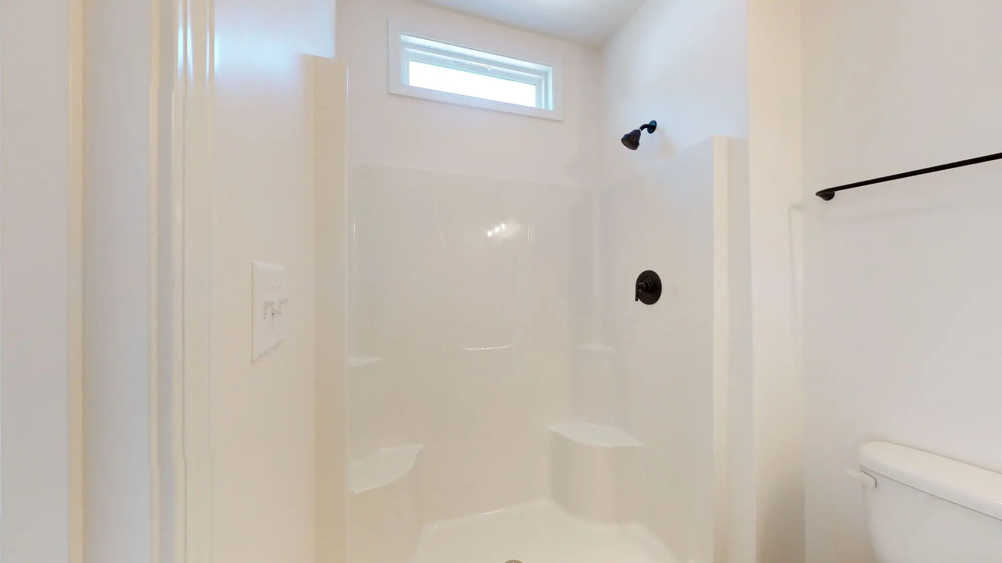 Catherine - Interior Photo 33