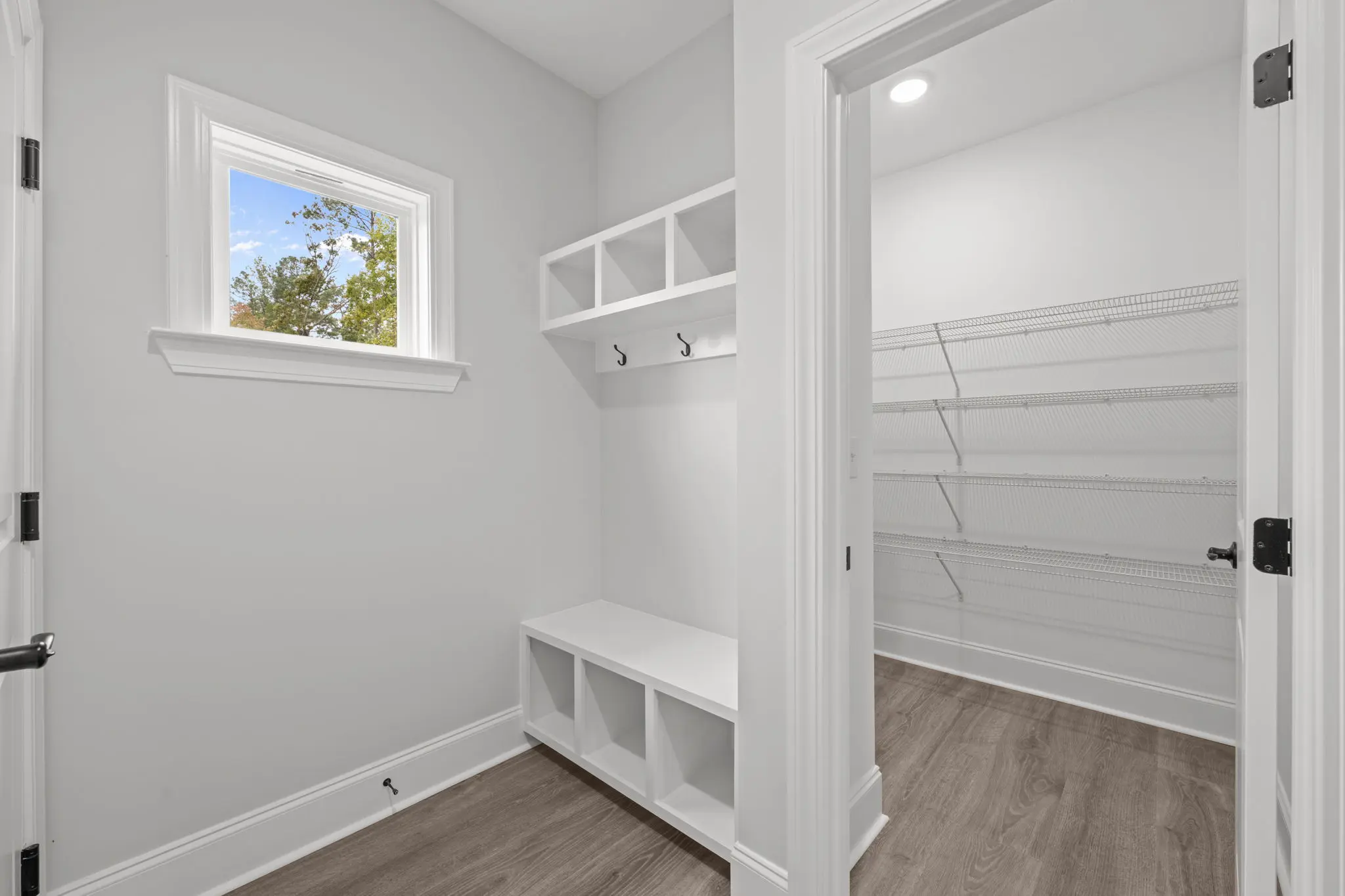 Arlington AP 2207 - Interior Photo 34