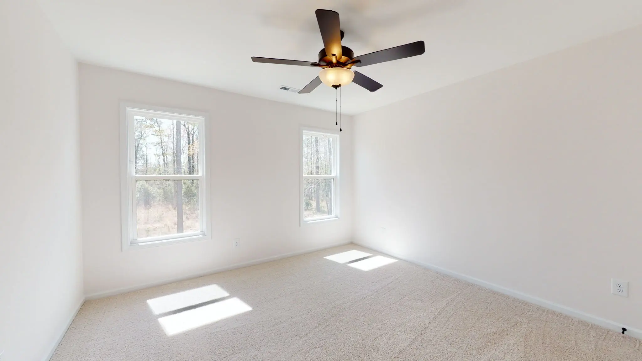 Catherine - Interior Photo 29