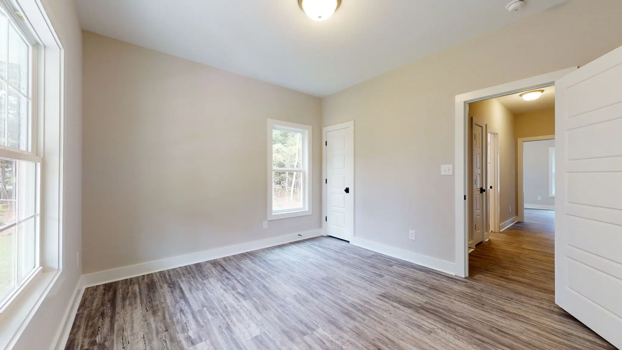 Amelia - Interior Photo 27