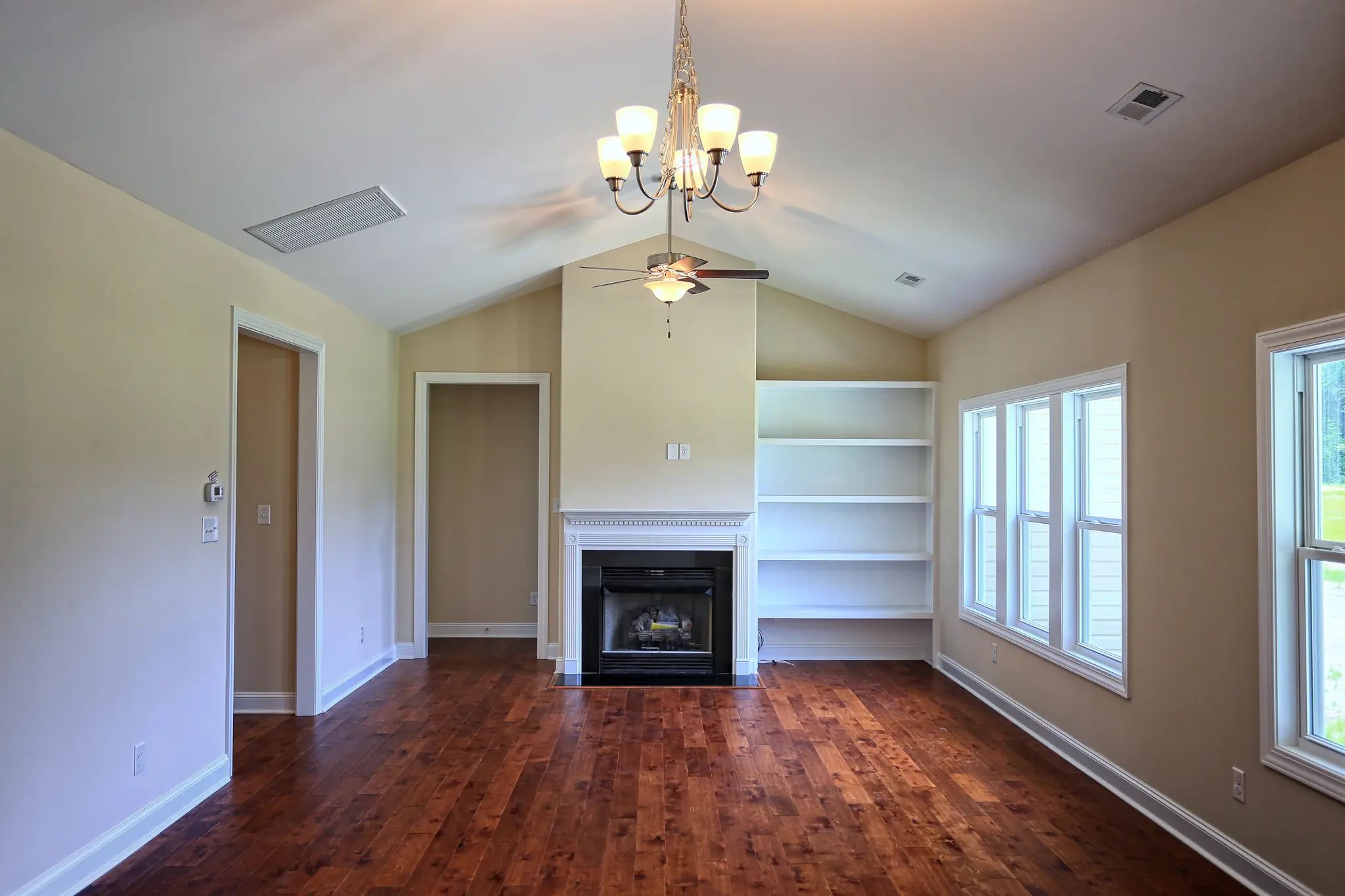 Abingdon - Interior Photo 13