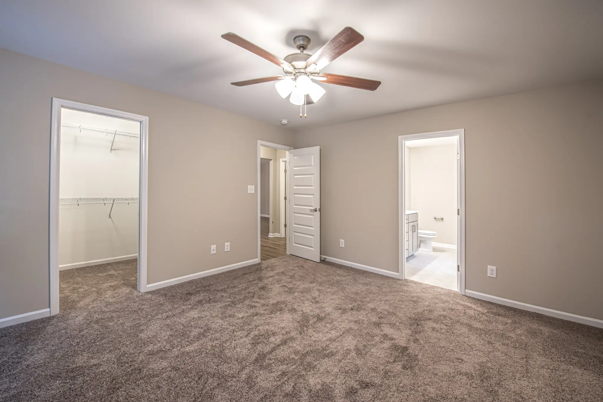 Bayhill - Interior Photo 15