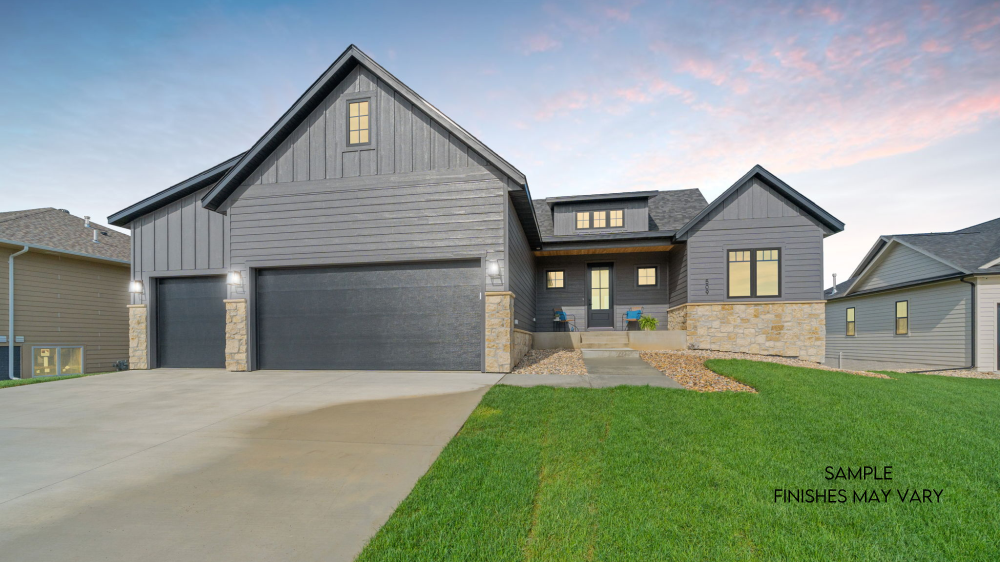 Thumbnail - 2707 Homestead