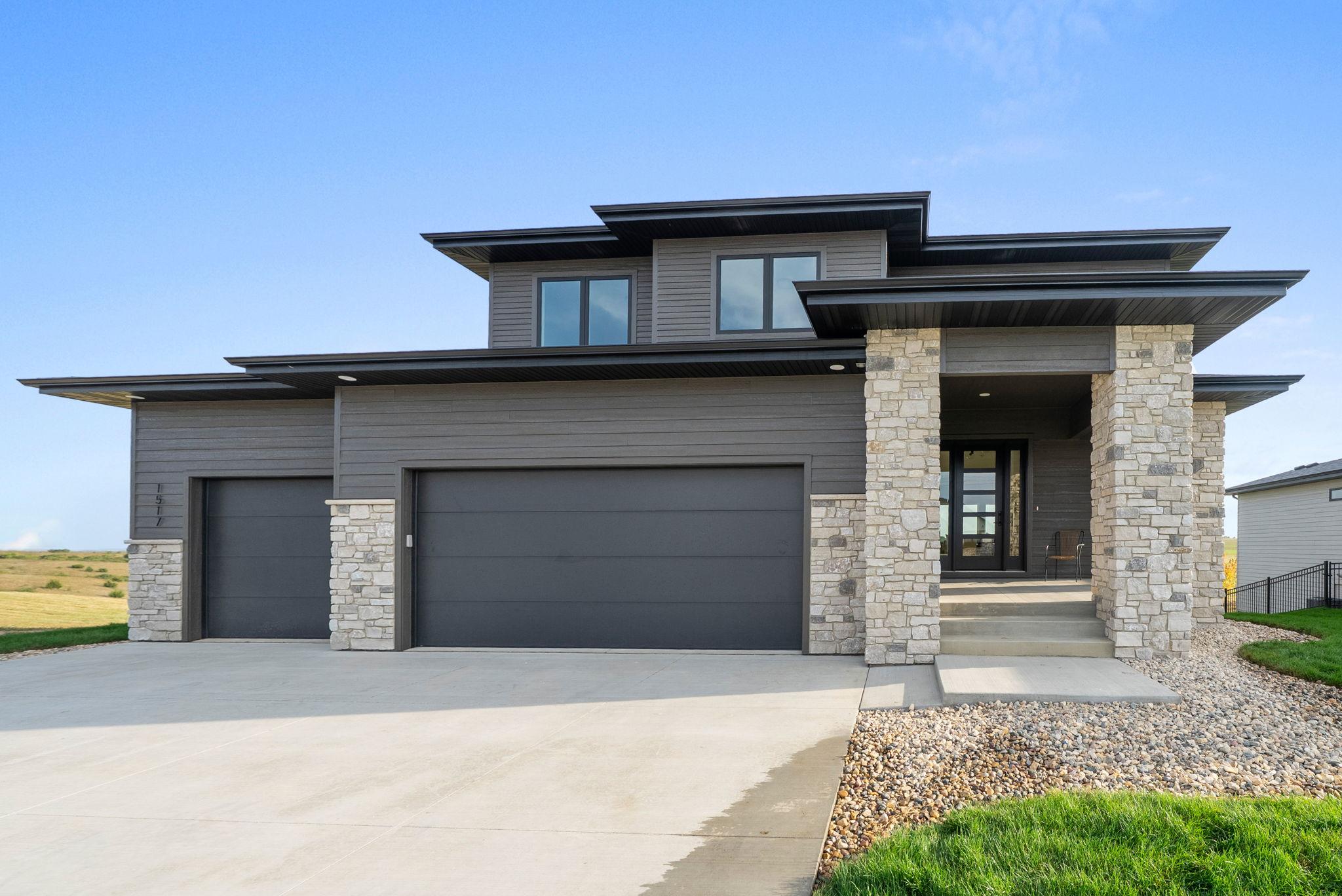 Thumbnail - 1517 W Autumn Cir