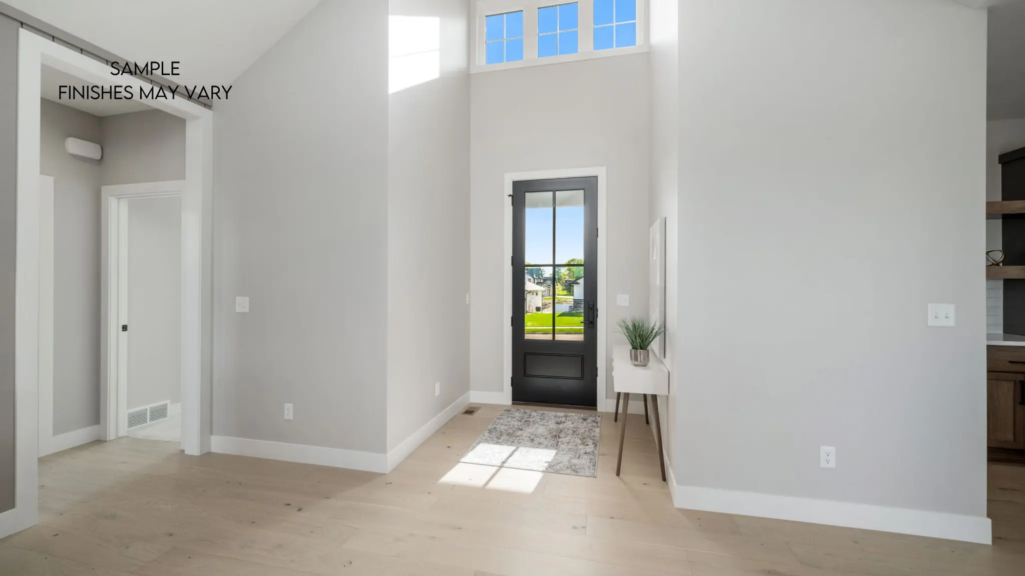 Aspen - Interior Photo 2