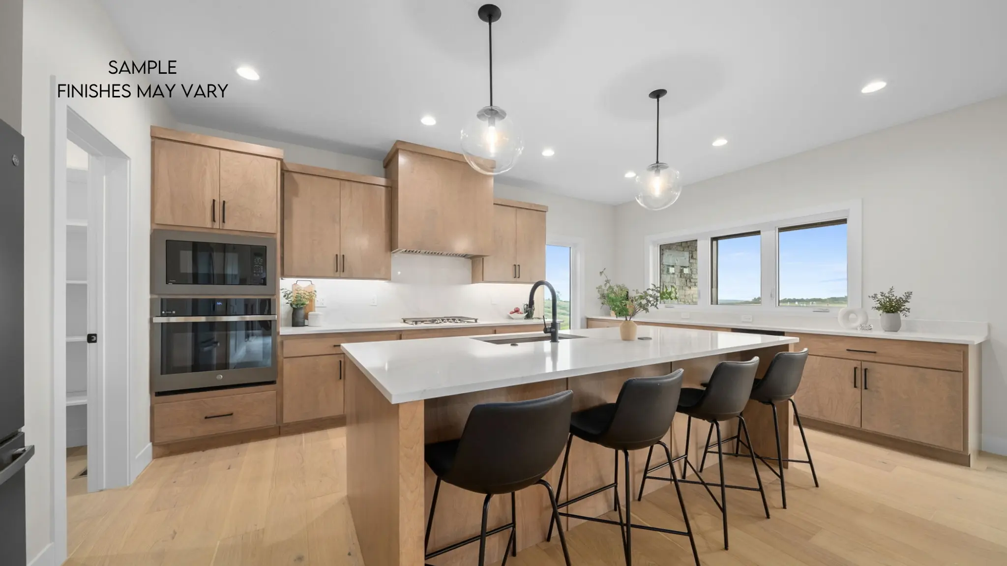 Buckeye - Interior Photo 6