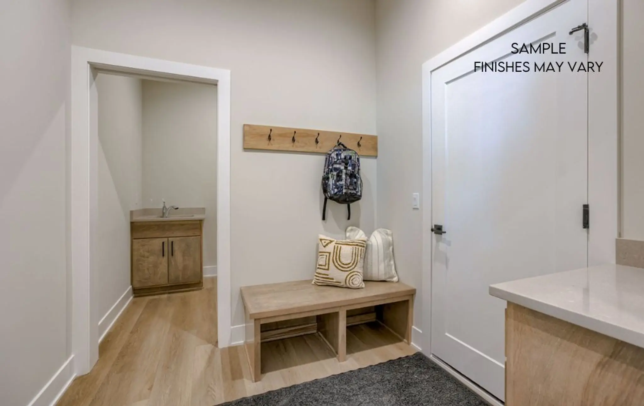 Alder - Interior Photo 9
