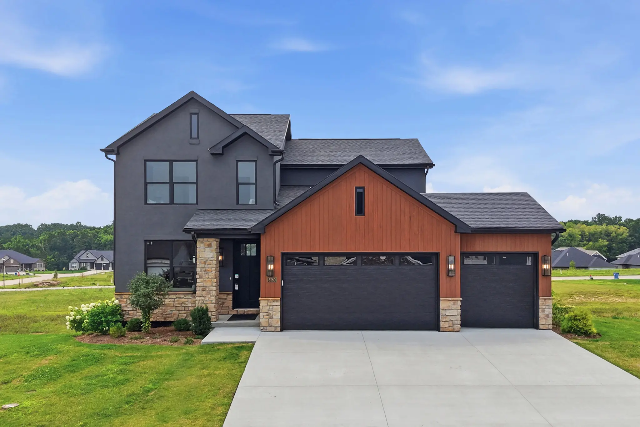 Thumbnail - 5760 Kingfisher Drive