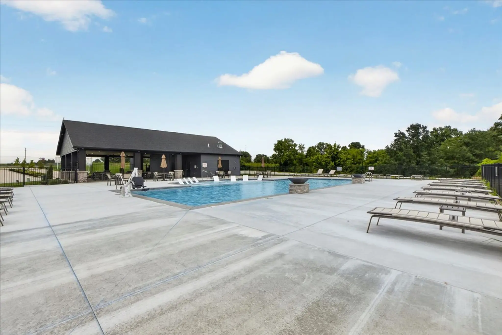 Townes at Lienemann Park Amenities