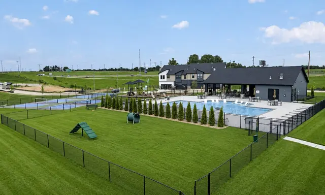 Townes at Lienemann Park Amenities
