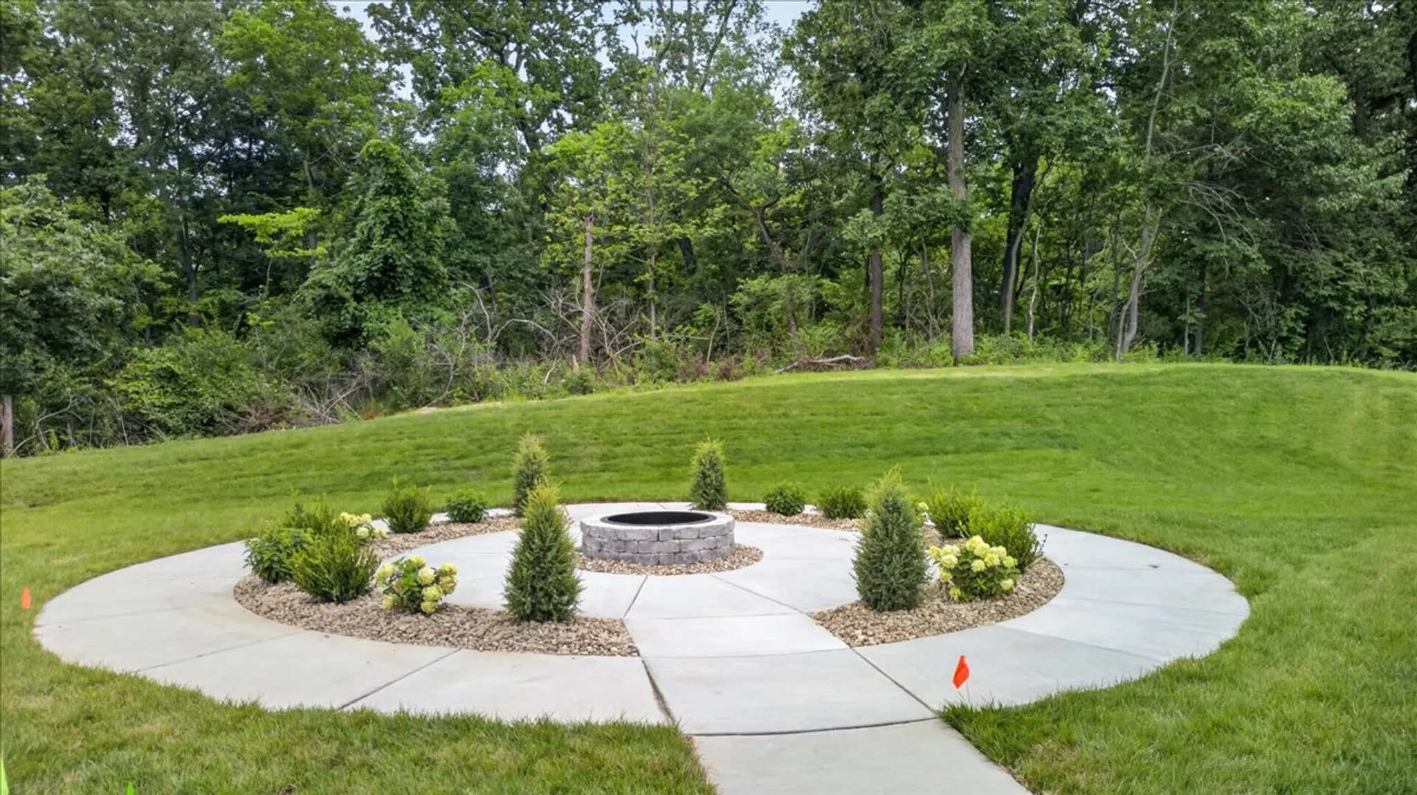 Townes at Lienemann Park Amenities