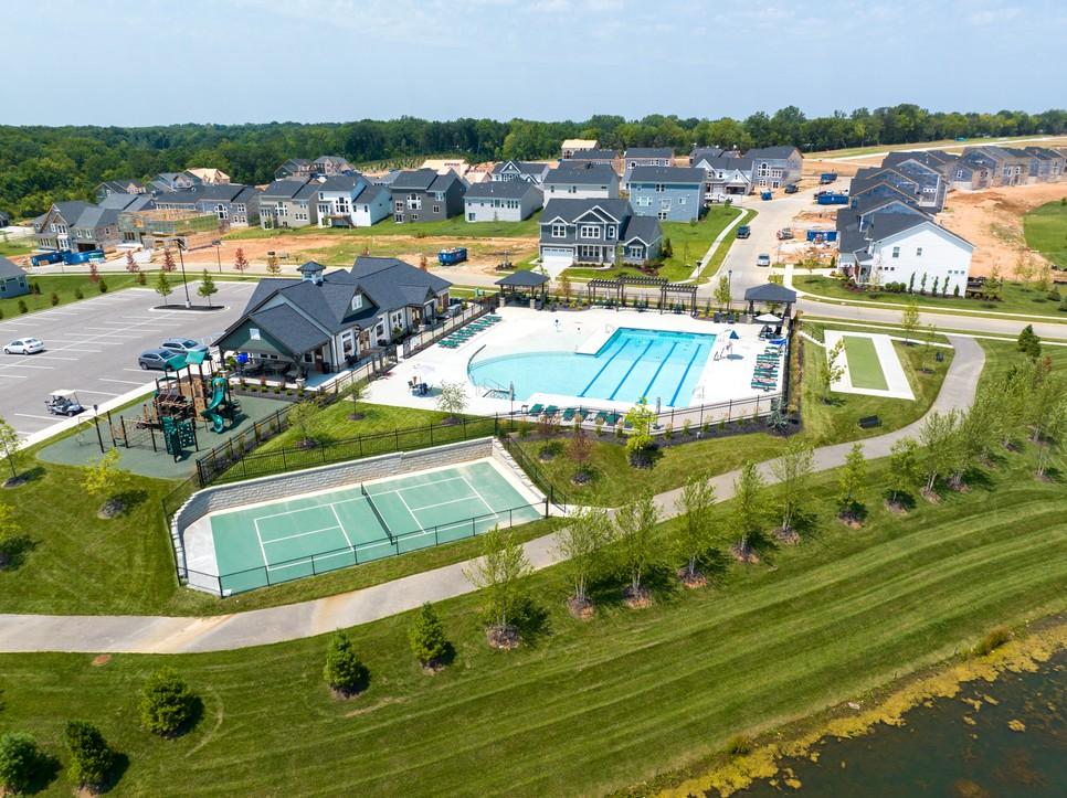 Caledonia Amenities