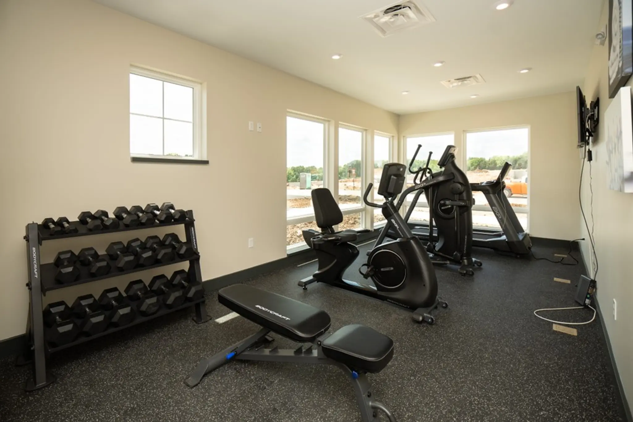 Caledonia Amenities