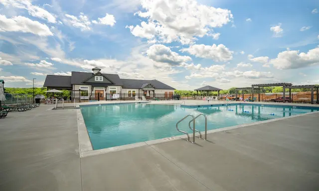 Caledonia Amenities