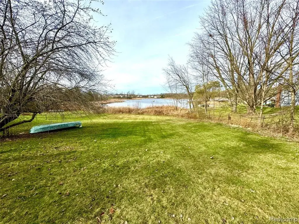 Lot Image