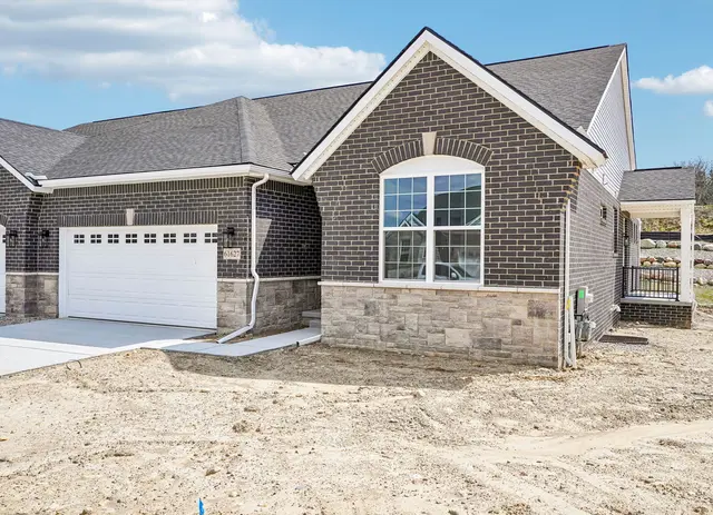MI Braeburn - Exterior Photo 4