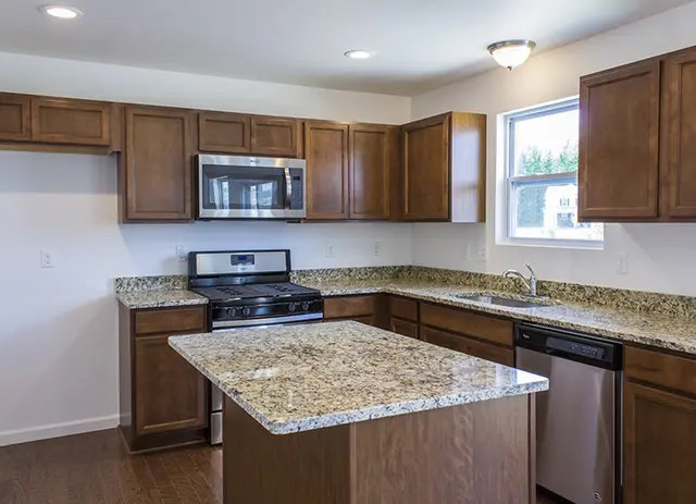 MI Manistique - Interior Photo 4