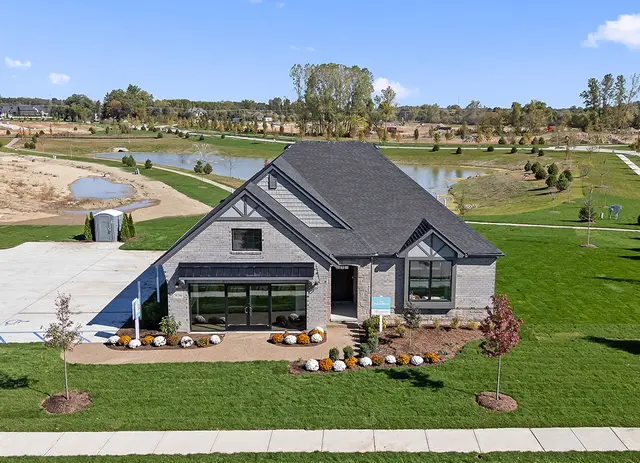 MI Stansbury - Exterior Photo 2