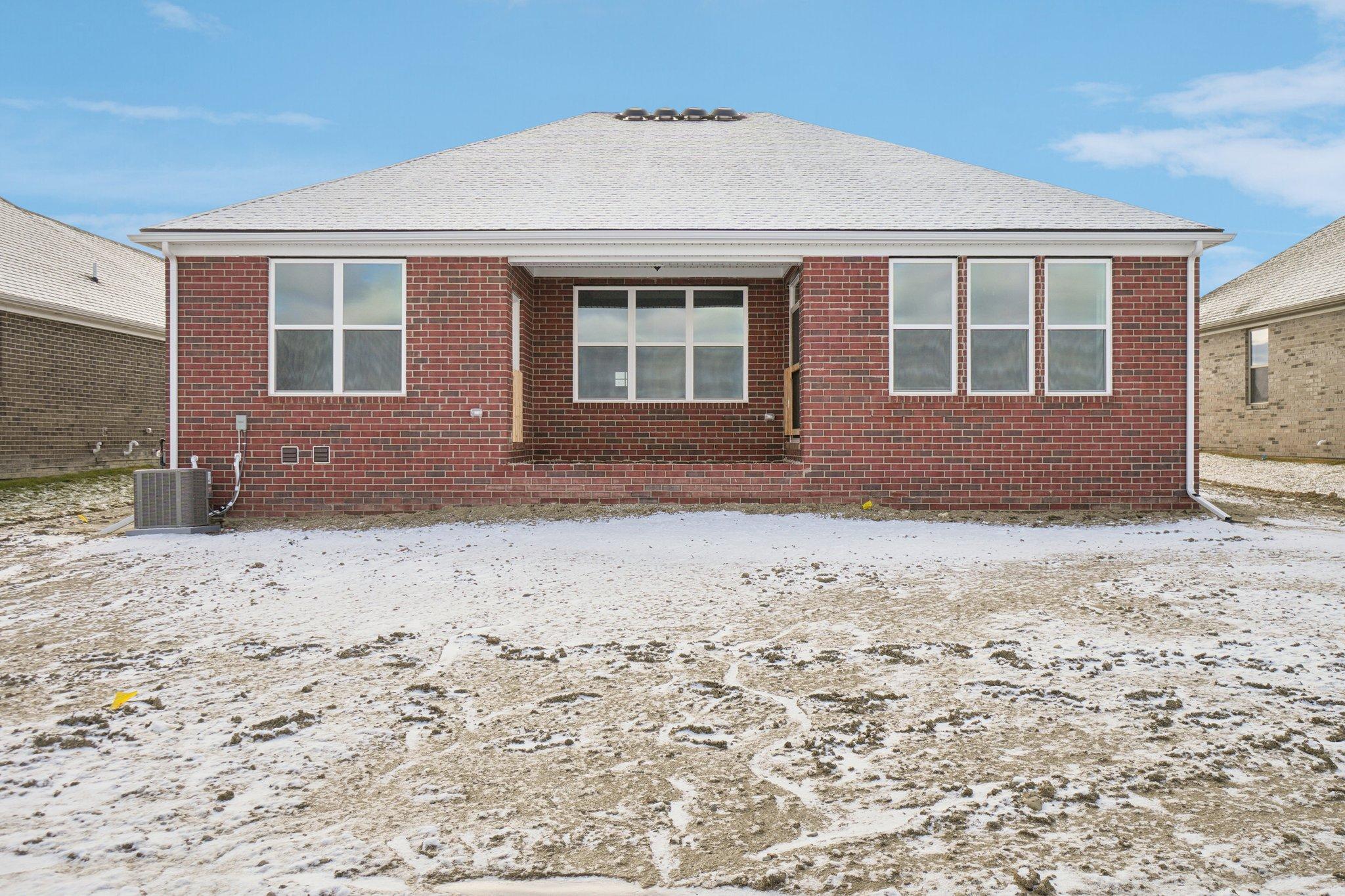 MI Laurel - Exterior Photo 4