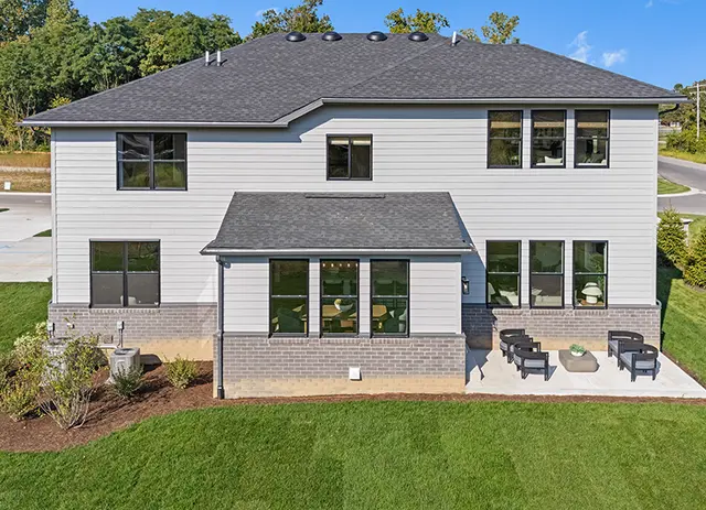 MI Hampton - Exterior Photo 4