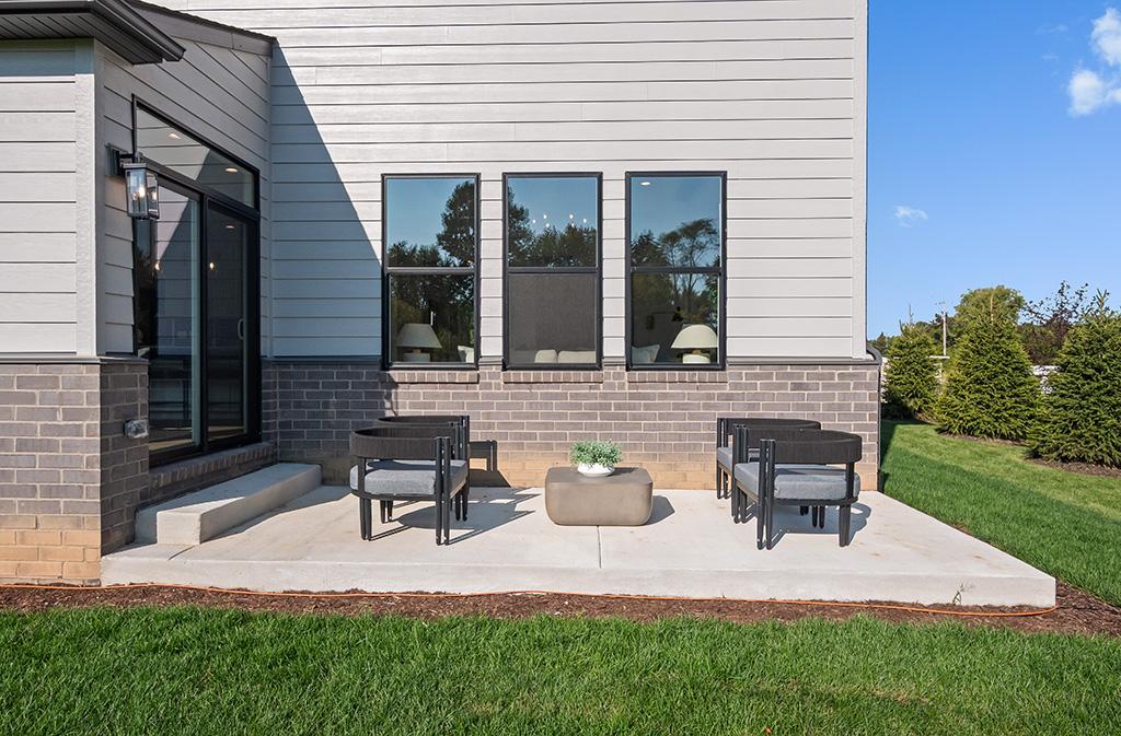 MI Hampton - Exterior Photo 5