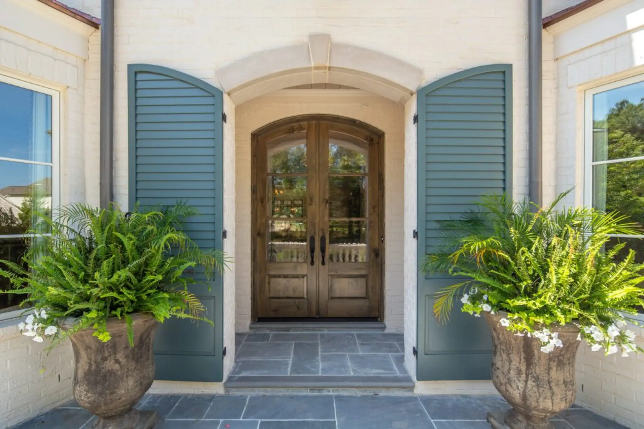 Thumbnail: <strong>WHY PARTNER WITH MAGNOLIA HOMES</strong>