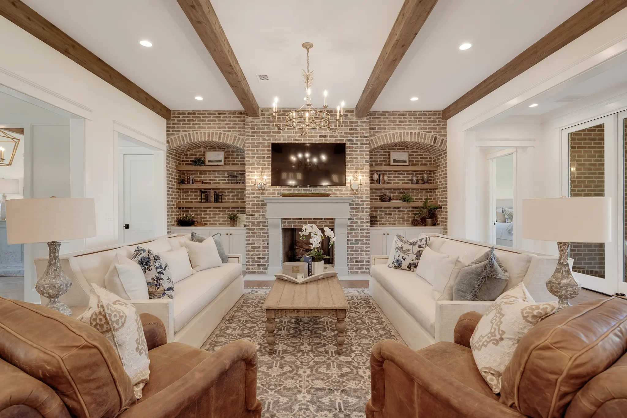 Orleans - Interior Photo 10