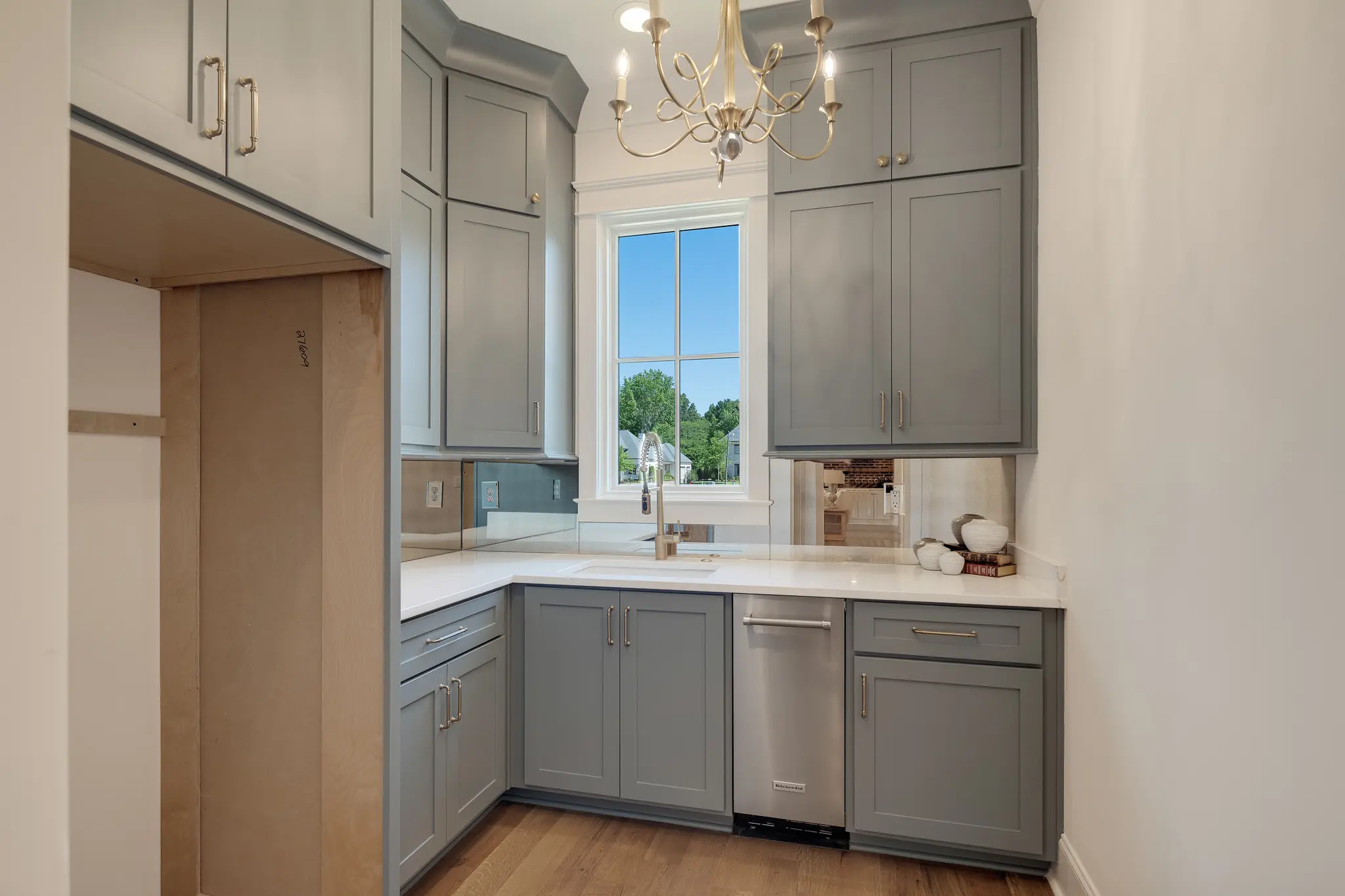 Orleans - Interior Photo 18
