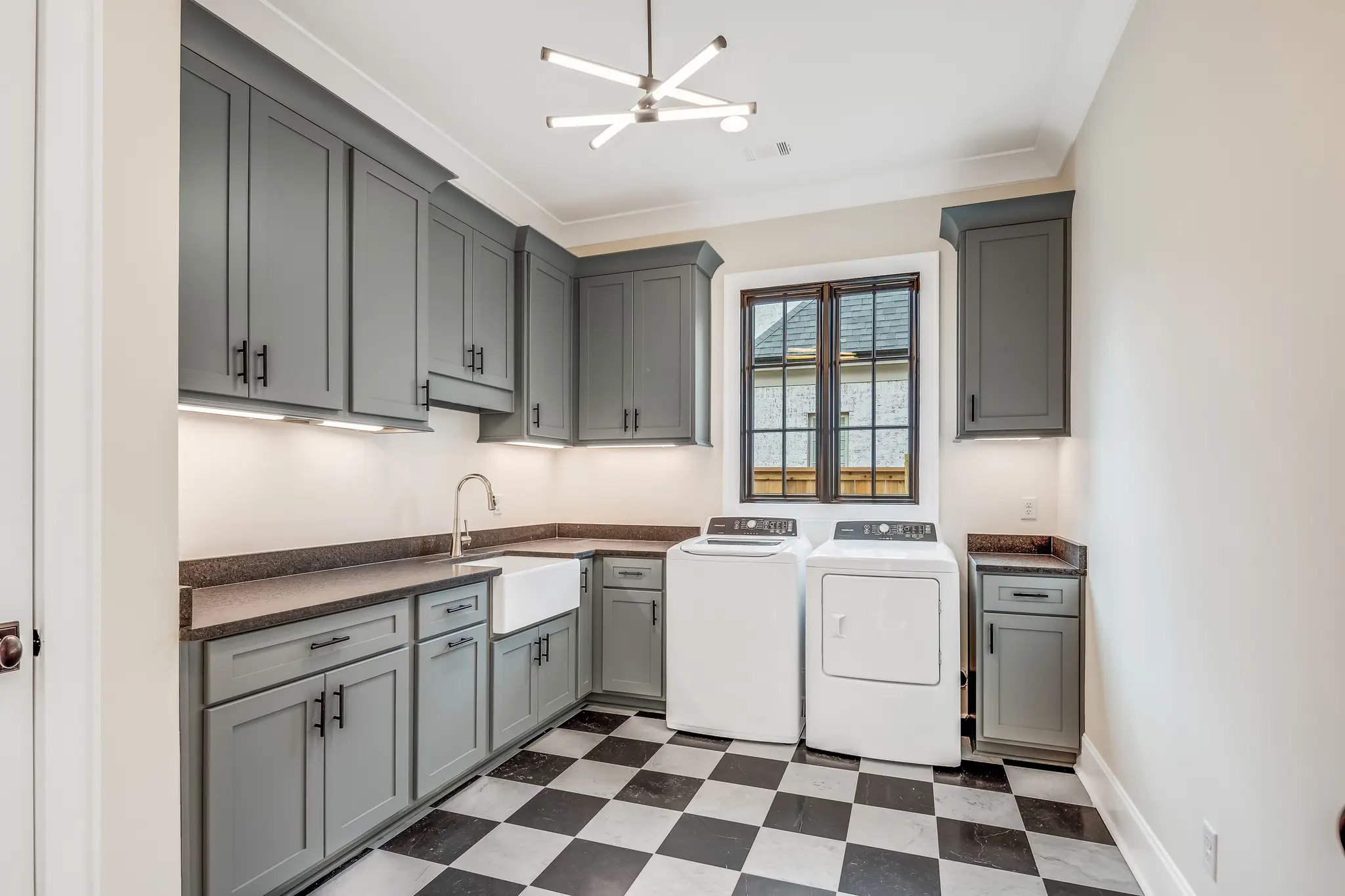 Gallery Thumbnail - 2