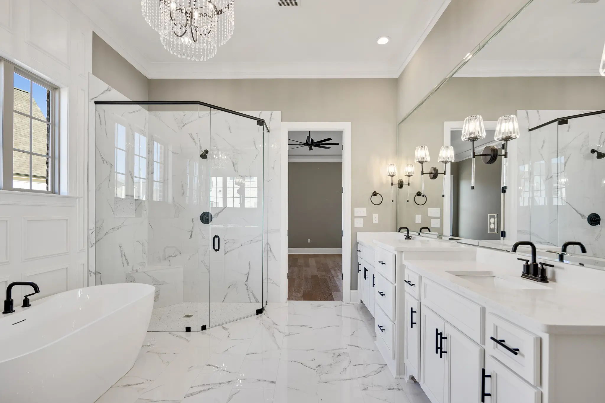 Thumbnail: HOME FEATURES