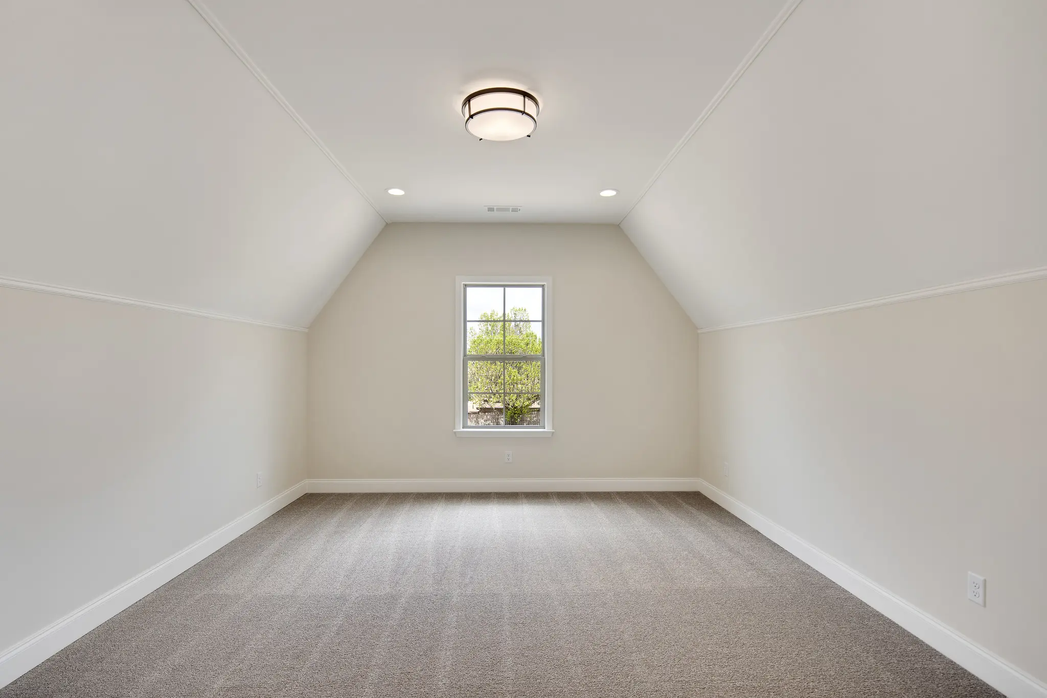 Angela Marie I - Interior Photo 27