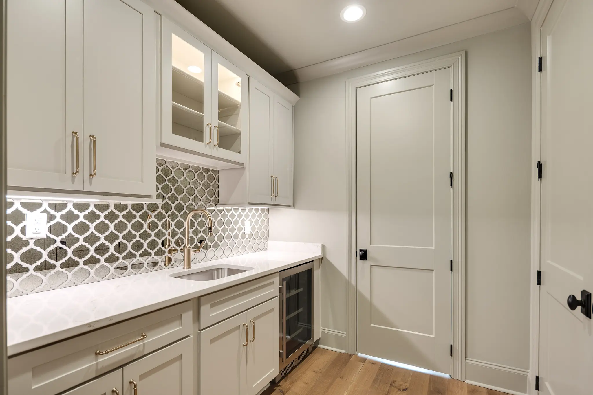 Gallery Thumbnail - 2