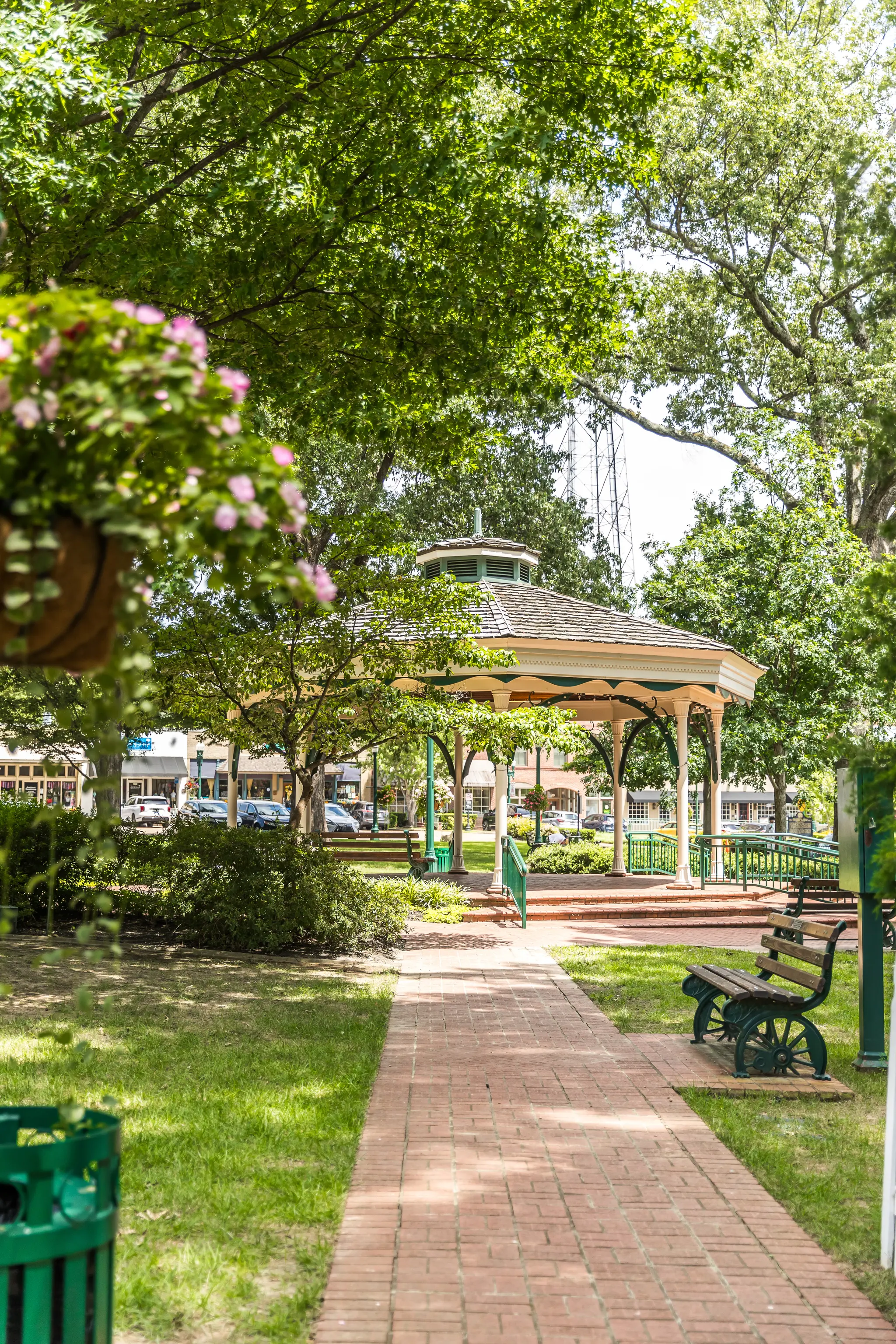 Thumbnail: Why Relocation Buyers Choose Collierville and Rossville