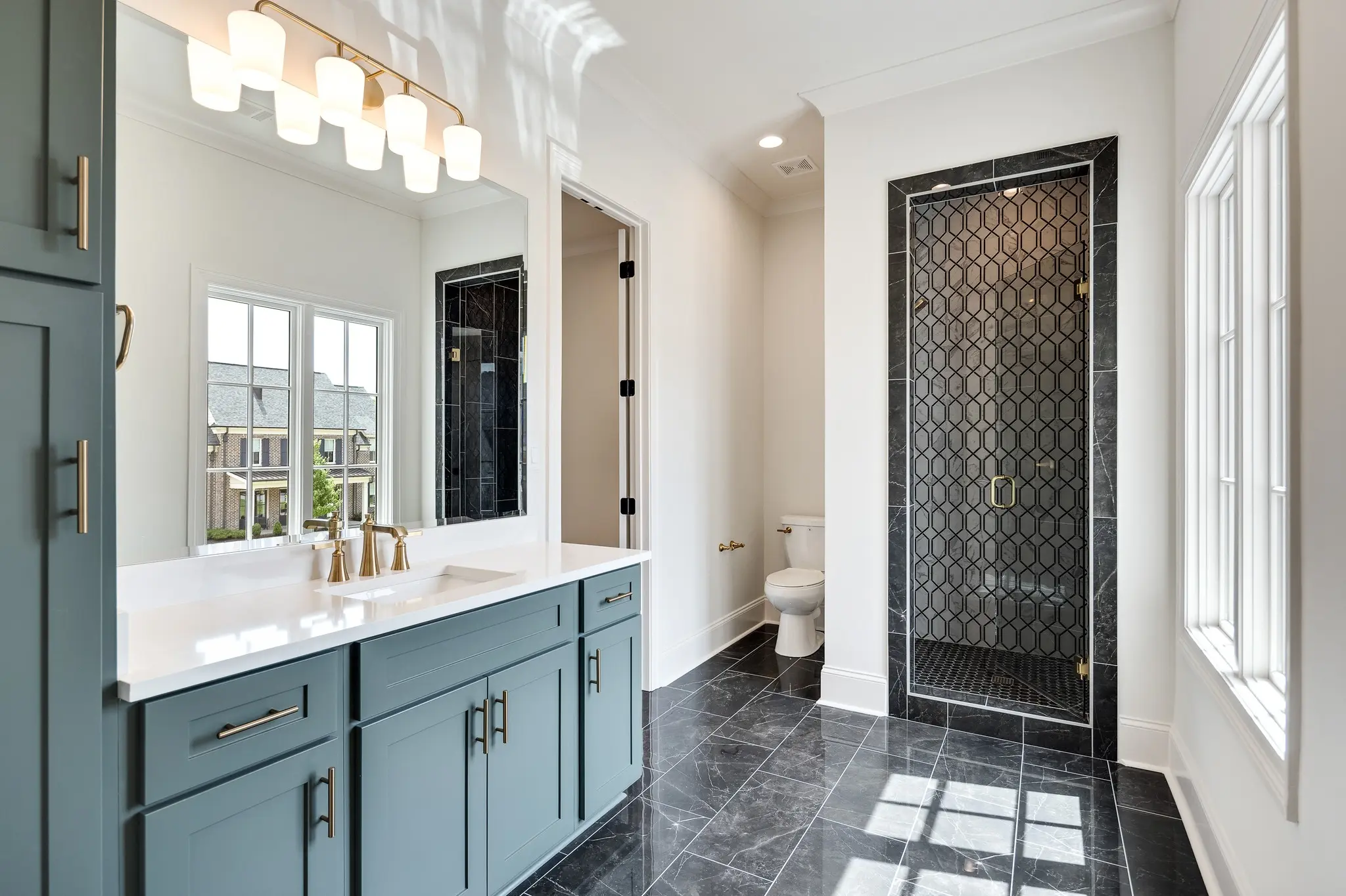 Gallery Thumbnail - 4