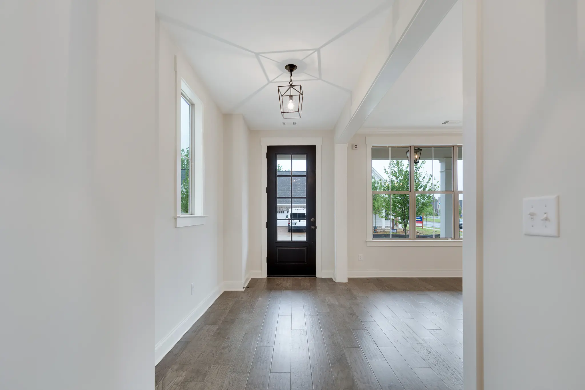 Cypress Farmhouse - Interior Photo 7